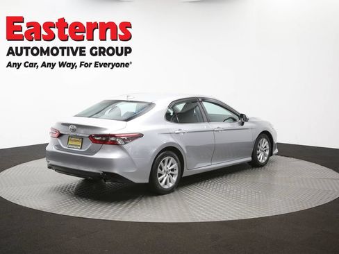 Used 2021 Toyota Camry LE FWD image 32
