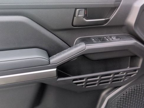 New 2025 Toyota Tacoma SR5 image 12