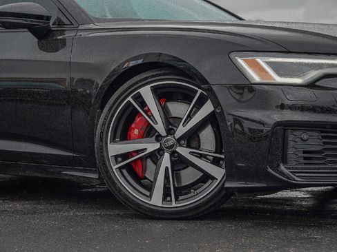 Certified 2022 Audi S6 Premium Plus image 1