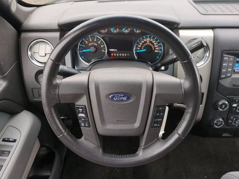 Used 2014 Ford F150 XLT w/ Equipment Group 302A Luxury AWD/4WD image 19