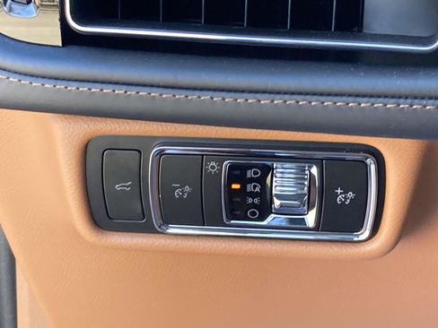 New 2025 Lincoln Aviator Black Label image 29