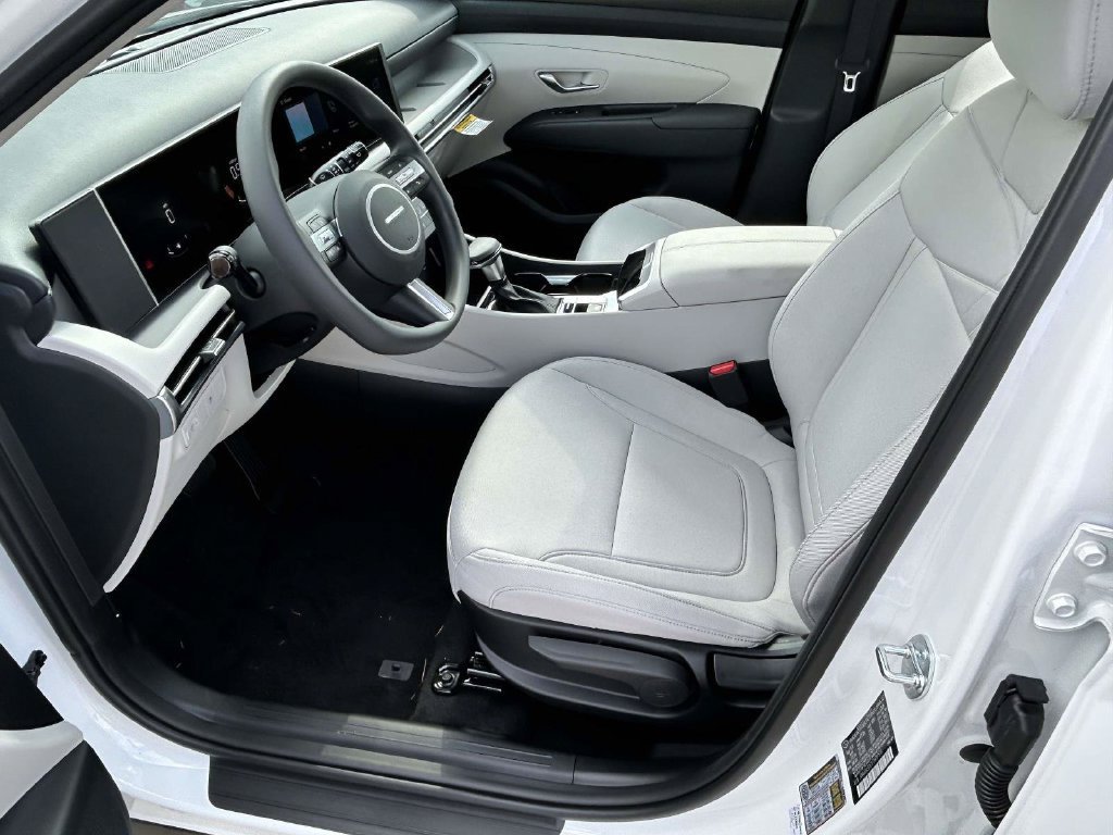 New 2026 Hyundai Tucson SE FWD image 13
