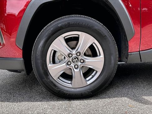 Used 2025 Toyota RAV4 XLE w/ Convenience Package FWD image 35