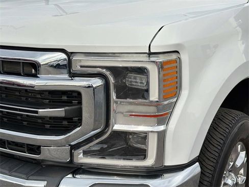 Used 2021 Ford F250 Lariat w/ Lariat Ultimate Package image 11