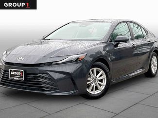 Used 2025 Toyota Camry LE FWD video 1