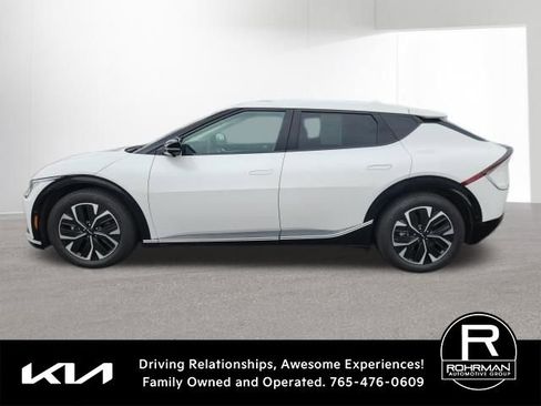 Used 2023 Kia EV6 Wind w/ Wind Technology Package AWD/4WD image 6