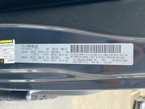 Used 2018 Jeep Wrangler Unlimited Sport S AWD/4WD image 35