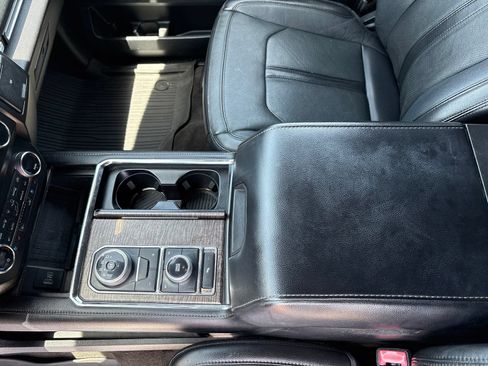 Used 2020 Ford Expedition Max Limited AWD/4WD image 19