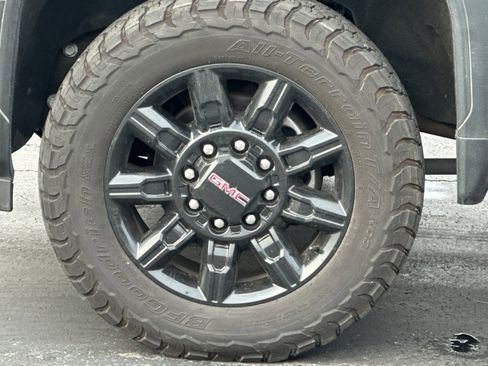 Used 2024 GMC Sierra 3500 AT4 w/ AT4 Premium Plus Package image 44