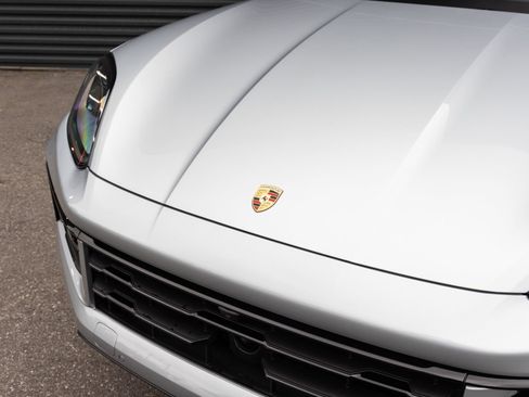 New 2026 Porsche Cayenne AWD/4WD image 10