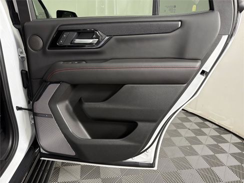 New 2026 GMC Yukon AT4 Ultimate AWD/4WD image 20