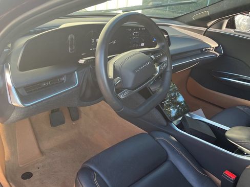 Used 2024 Lucid Air Touring AWD/4WD image 11