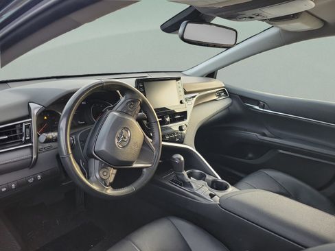 Used 2024 Toyota Camry XSE image 10