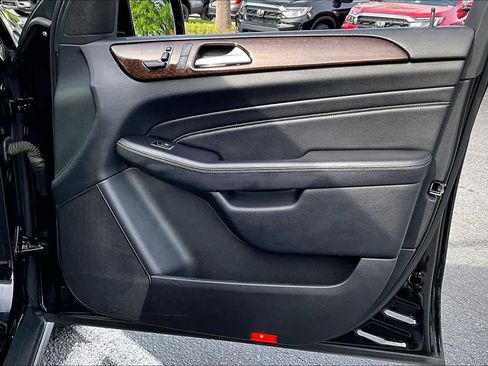 Used 2013 Mercedes-Benz ML 350 4MATIC image 22