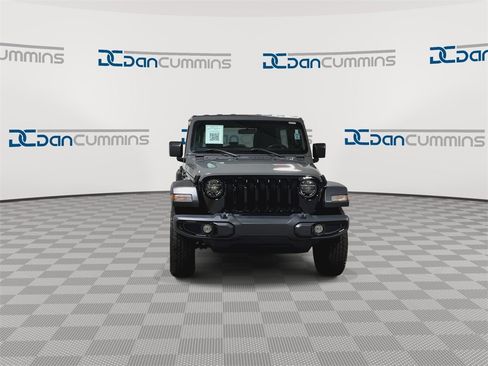 Used 2021 Jeep Wrangler Unlimited Sport image 3