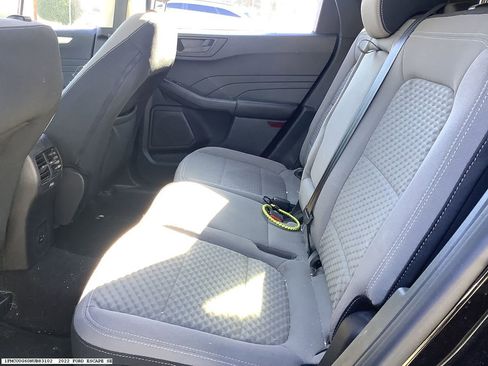 Used 2022 Ford Escape SE w/ SE Sport Appearance Package image 13