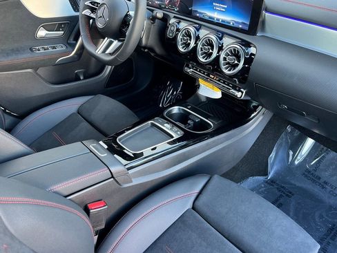 New 2026 Mercedes-Benz CLA 250 image 27