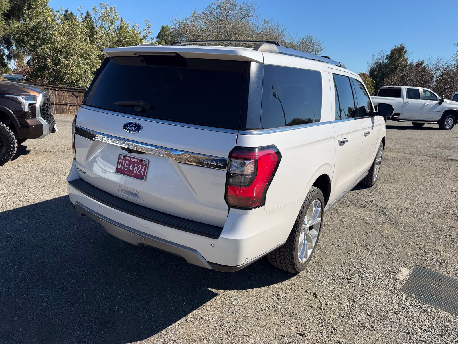 Used 2019 Ford Expedition Max Limited w/ Equipment Group 302A AWD/4WD image 5