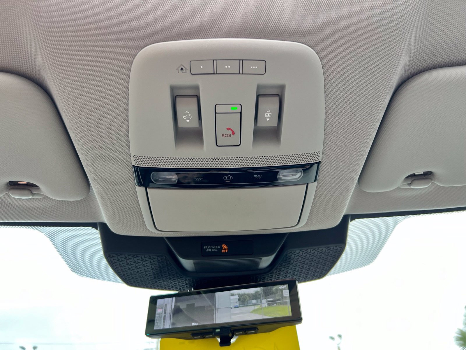 Used 2023 Nissan Ariya FWD image 46