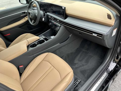 New 2026 Hyundai Sonata Limited image 24