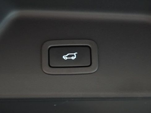Used 2019 Land Rover Range Rover Supercharged AWD/4WD image 14