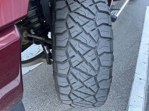 Used 2022 RAM 1500 Limited w/ Body Color Bumper Group image 11