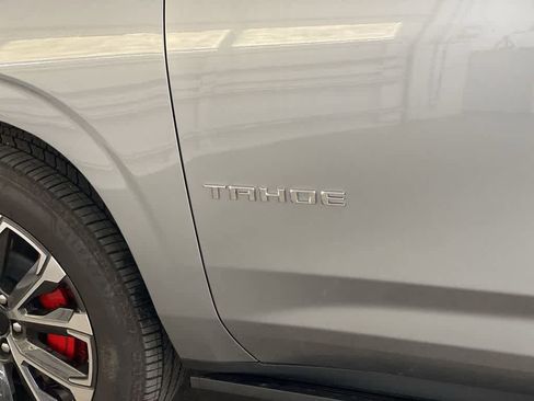 Used 2025 Chevrolet Tahoe High Country image 10