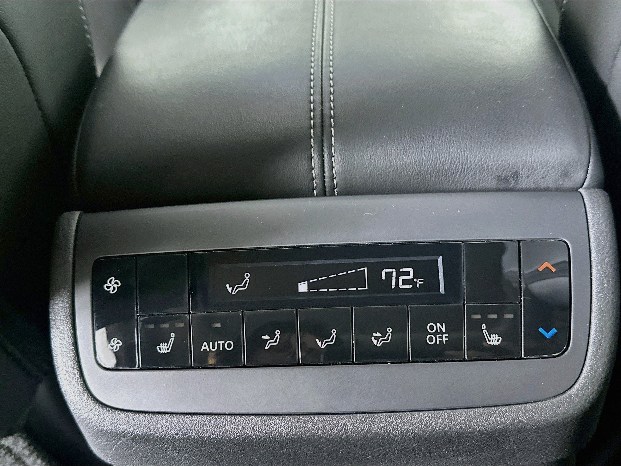 Used 2023 Nissan Pathfinder SL w/ SL Premium Package AWD/4WD image 26