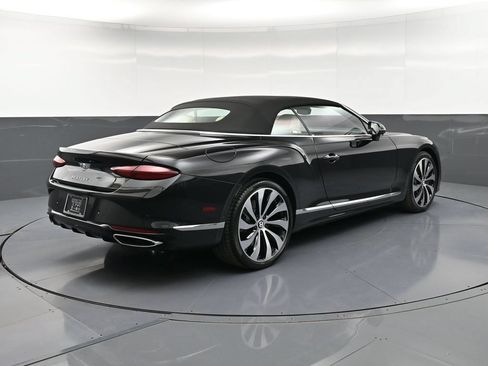Used 2026 Bentley Continental GTC AWD/4WD image 8