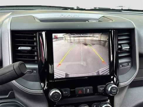 Used 2024 RAM 3500 Tradesman w/ Chrome Appearance Group image 22