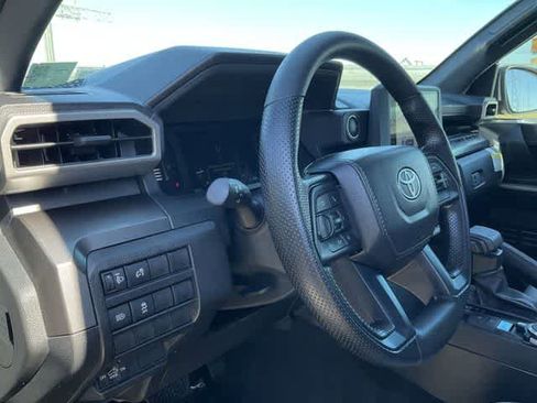 Certified 2025 Toyota Tacoma SR5 image 10