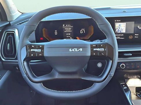 New 2026 Kia Sorento S w/ S Panoramic Sunroof Package FWD image 48