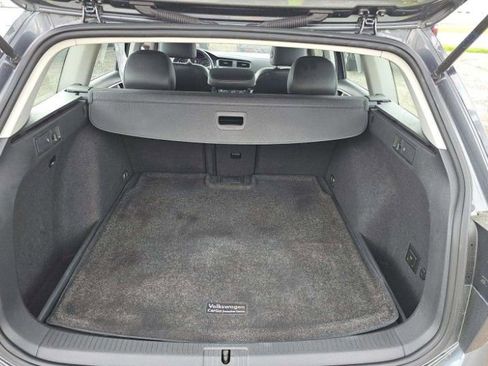 Used 2019 Volkswagen Golf Alltrack SE AWD/4WD image 11