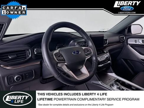 Used 2022 Ford Explorer Limited w/ Equipment Group 301A image 9