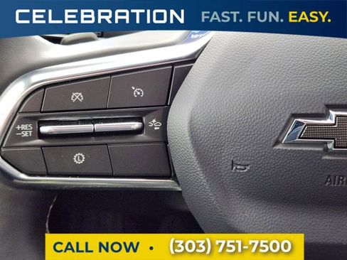 Used 2025 Chevrolet Traverse LT w/ Midnight/Sport Edition image 20