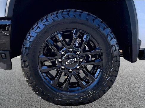 New 2026 Chevrolet Silverado 2500 LTZ w/ LTZ Plus Package AWD/4WD image 10