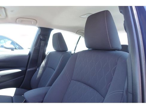 Certified 2025 Toyota Corolla LE FWD image 11