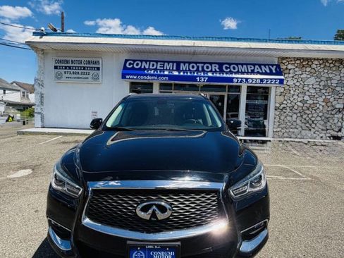 Used 2018 INFINITI QX60 Luxe w/ Premium Plus Package AWD/4WD image 3