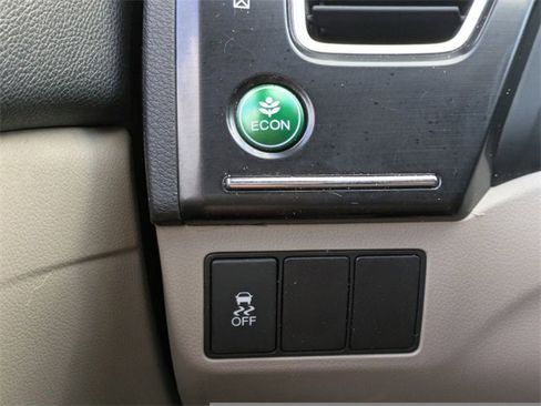 Used 2013 Honda Civic LX image 24