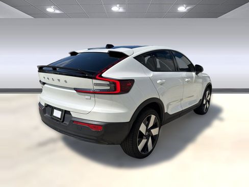 Certified 2023 Volvo C40 P8 Recharge Ultimate AWD/4WD image 9