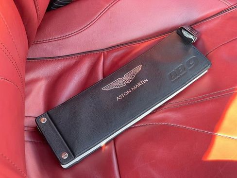 Used 2015 Aston Martin DB9 Base image 7