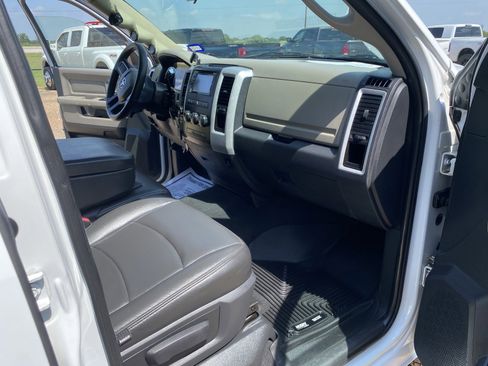 Used 2010 Dodge Ram 3500 Truck SLT AWD/4WD image 12