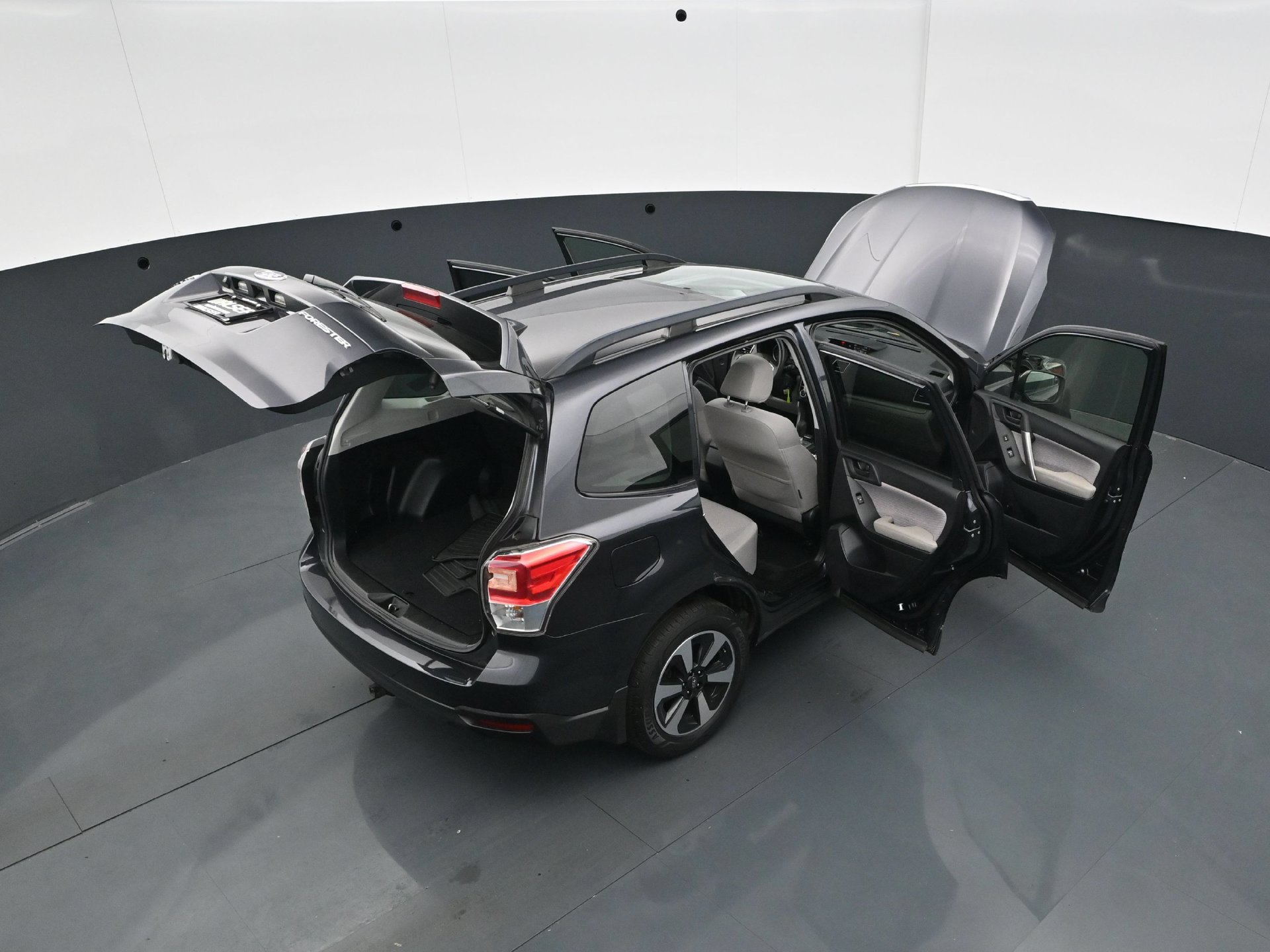 Used 2018 Subaru Forester 2.5i Premium w/ All-Weather Package AWD/4WD image 42