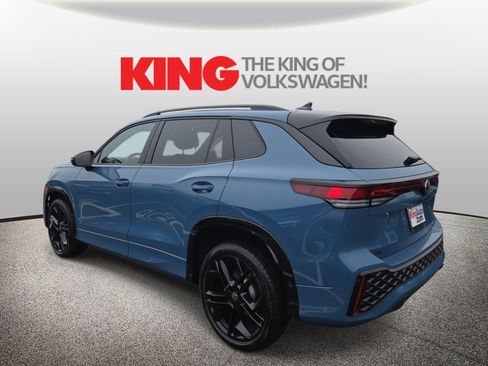 New 2026 Volkswagen Tiguan SE R-Line image 6