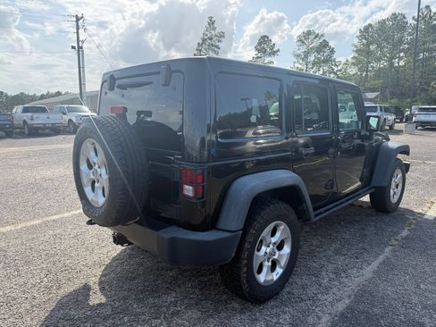 Used 2016 Jeep Wrangler Unlimited Sport AWD/4WD image 7