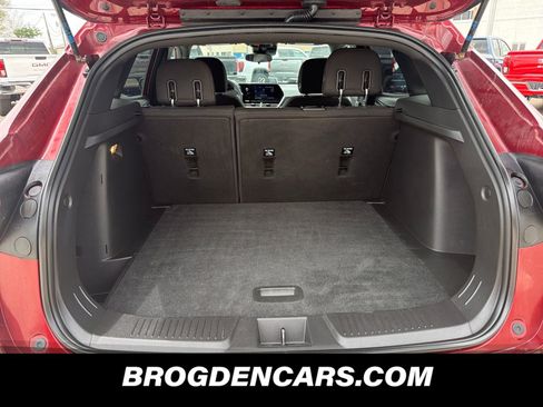 Used 2025 Chevrolet Trax RS w/ Driver Confidence Package FWD image 10