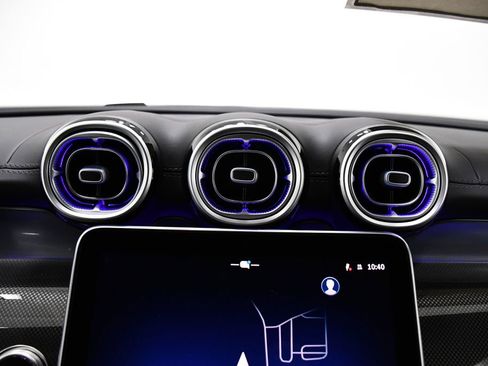 New 2026 Mercedes-Benz GLC 300 4MATIC image 11