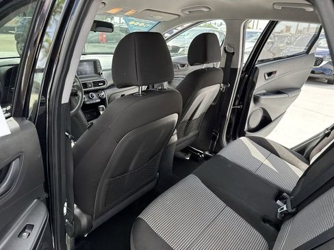 Used 2018 Hyundai Kona SEL FWD image 34