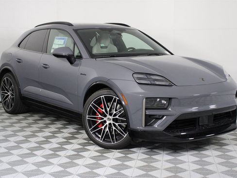 New 2025 Porsche Macan Turbo Electric image 9