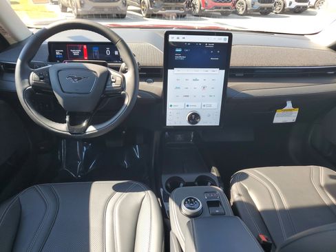 Used 2024 Ford Mustang Mach-E Premium image 14